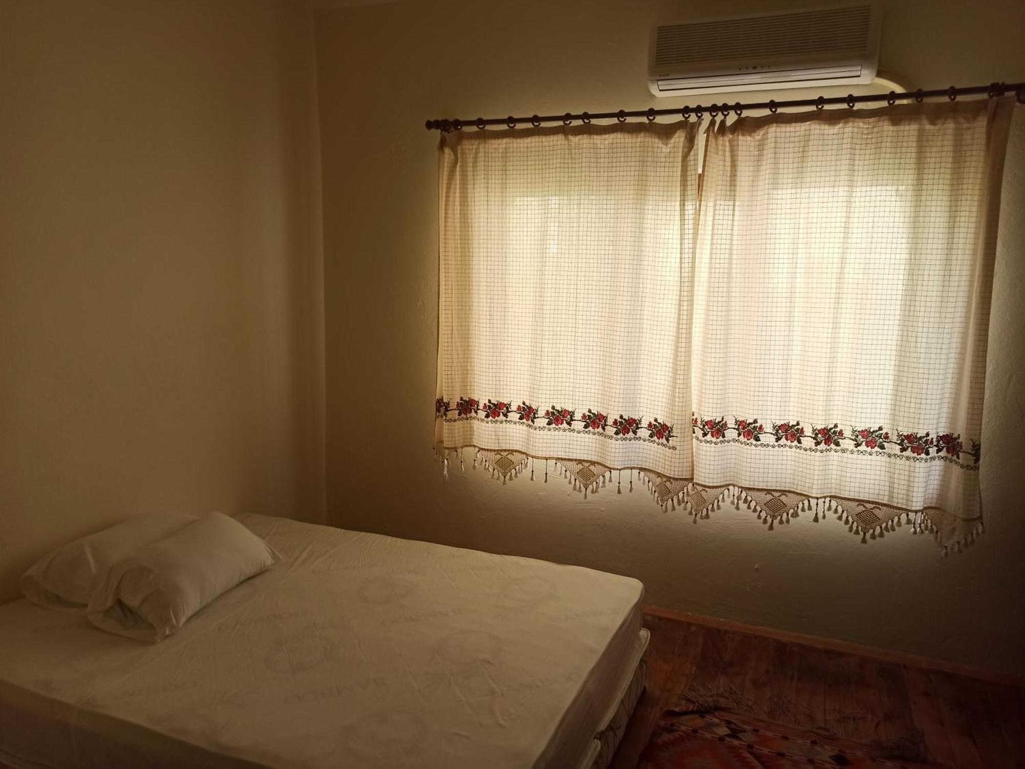 Bayraktar Konagi City Center Demre Rom bilde